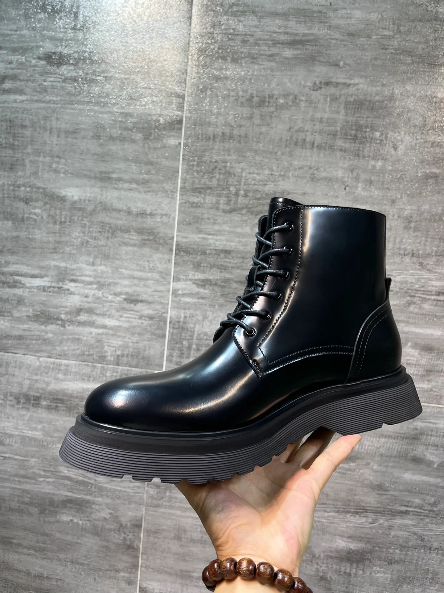 Men's men's shoes 💰820💰 🔥🔥🔥prada derby Prada top version thick-soled derby shoes, lace-up Martin boots, ken same fabric imported open edge beads, cowhide lining, cowhide feet complete set packaging code number 38-46
